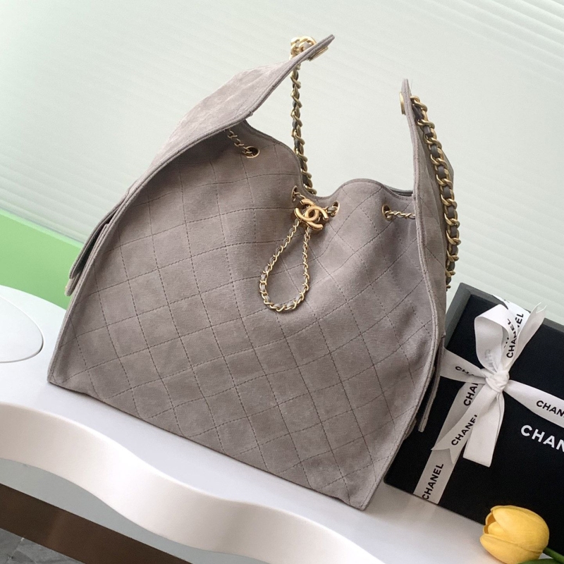Ch*el shopping bags